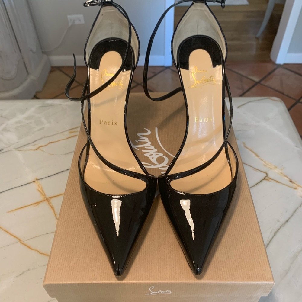 Patent leather Louboutin - size 40 (10)